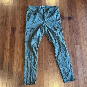 Old Navy Olive High Rise Pants rockstar
